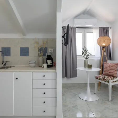 Eraora Lofts & Kefalonia * Lakíthra